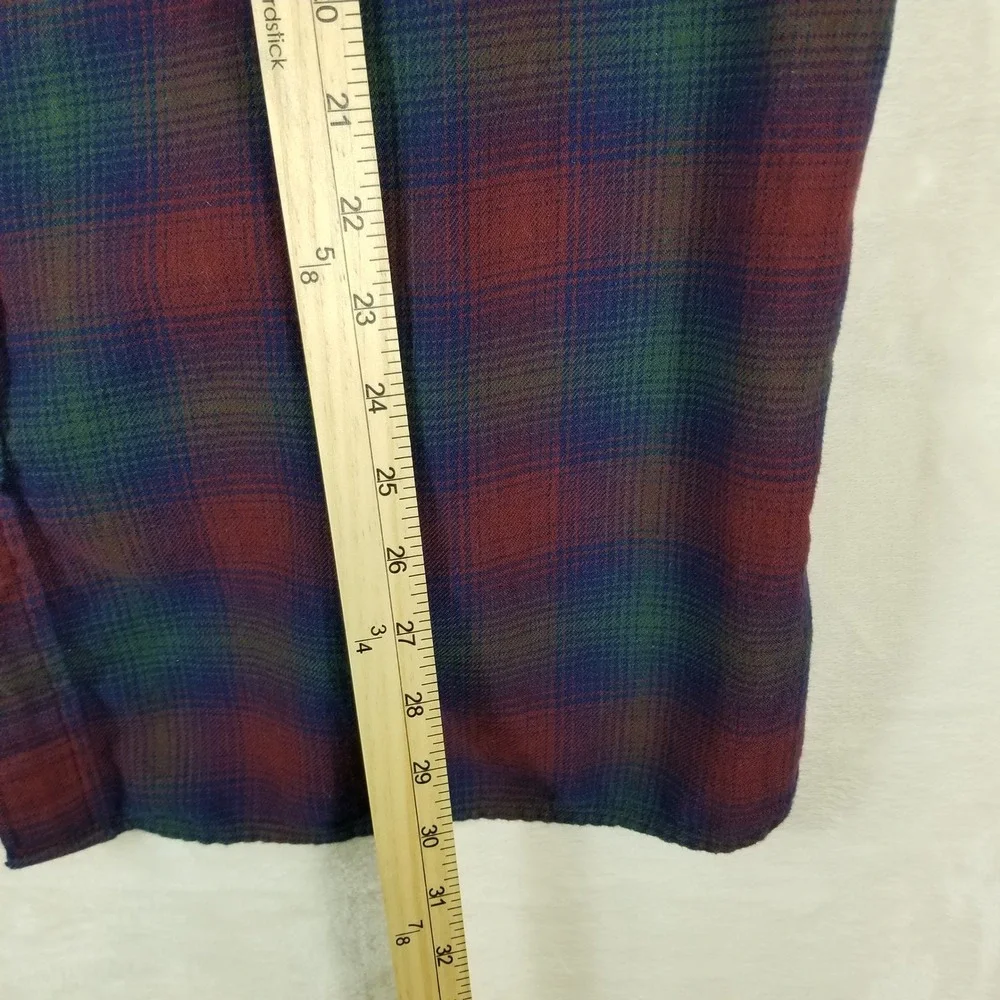 Levi's Flannel Shirt Mens XL Burgundy Green Plaid Relaxed Fit Cotton Button Down